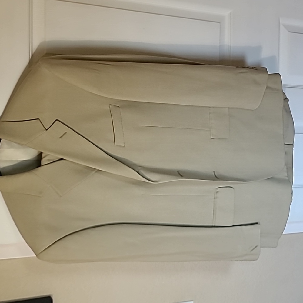 Mens tan SUIT